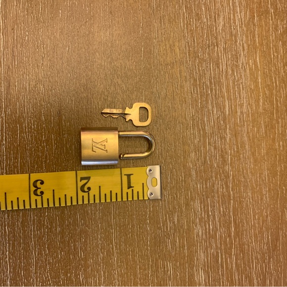 Louis Vuitton Gold Padlock and Key - Picture 2 of 5